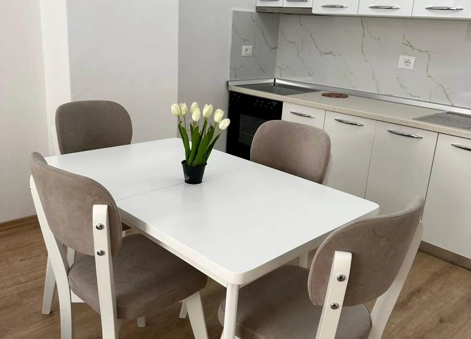 Essy Apartment Tirana