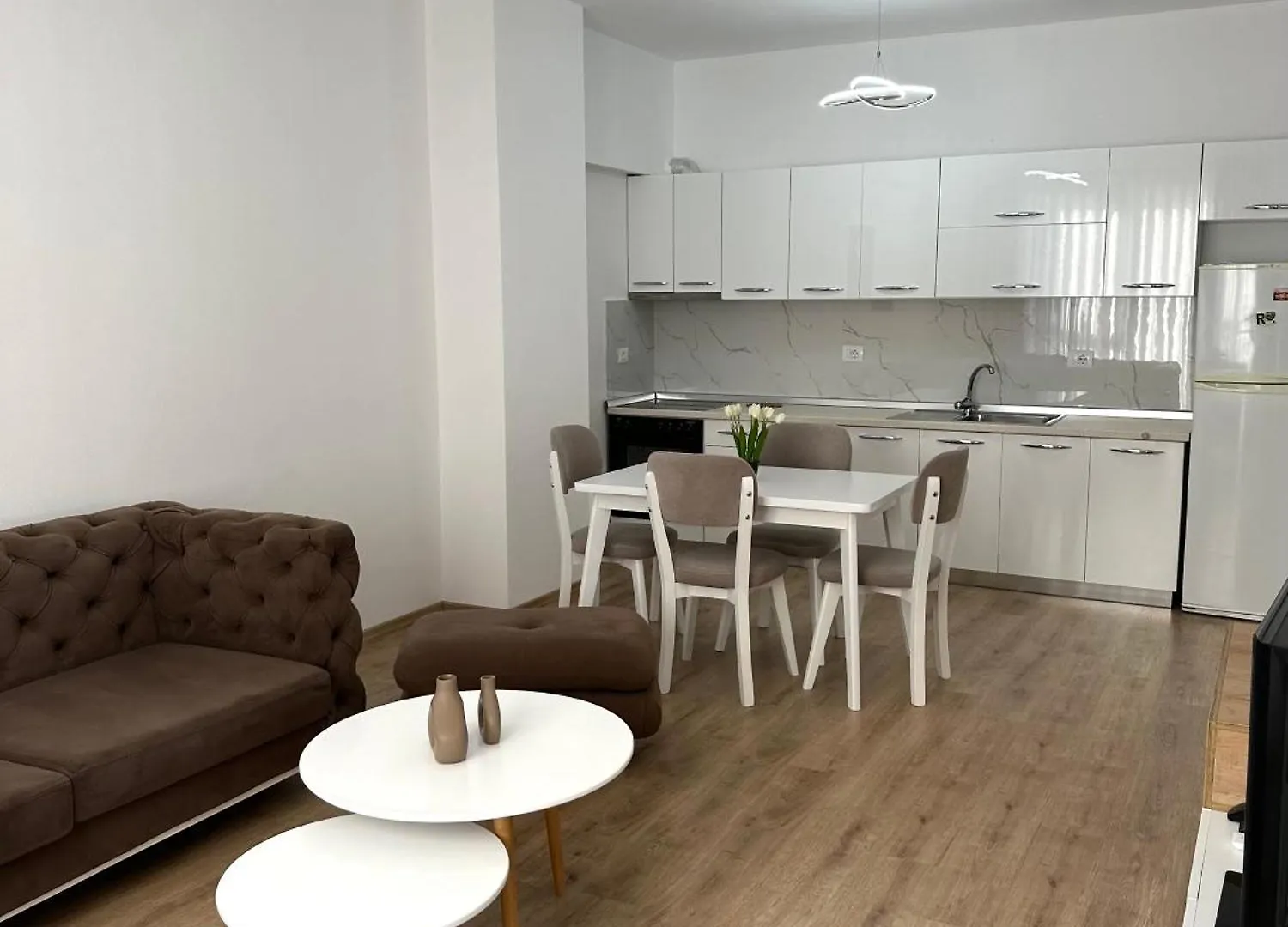 Essy Apartment Tirana Albanië